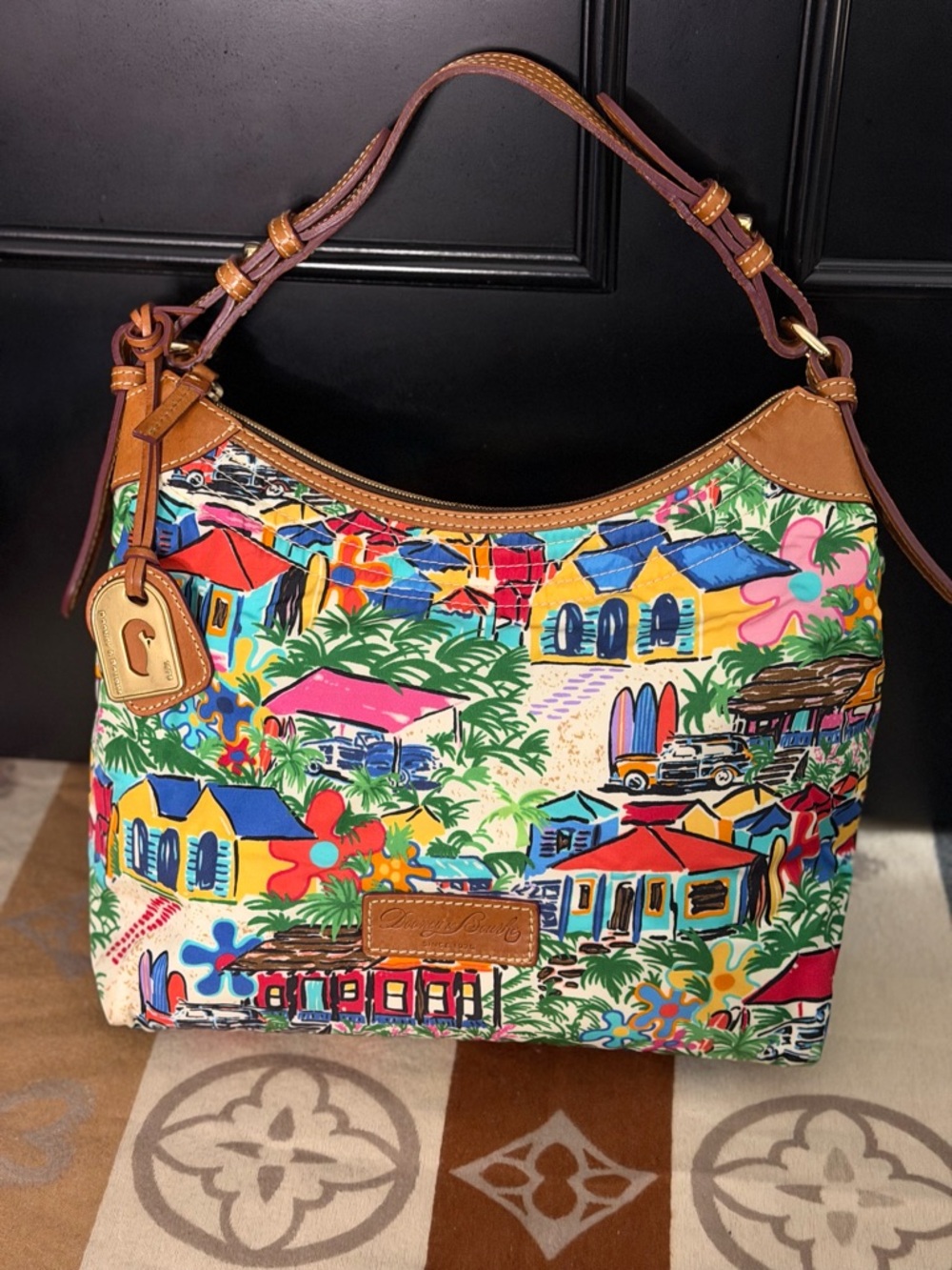 RARE Dooney & Bourke Tropical Island Erica Shoulder Bag Colorful Bright Artistic